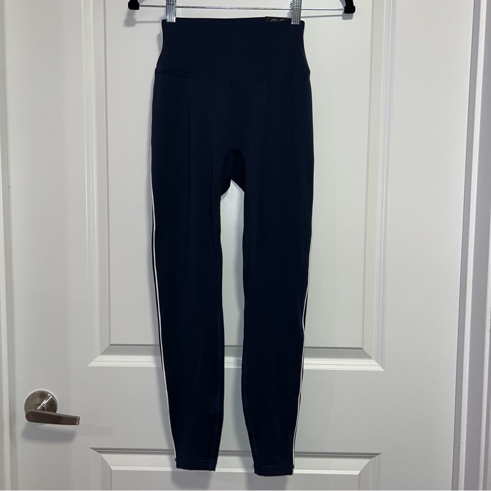 Gilly Hicks Navy Boost Leggings White Stripe Small NWT Activewear
